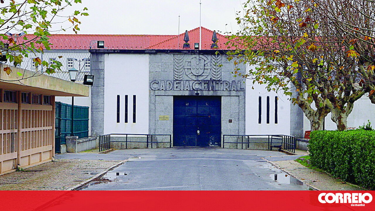 Part of residential neighbourhood next to Linhó prison is without electricity