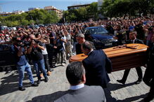 Multidão despede-se pela última vez de José Antonio Reyes