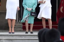 Donald Trump e Melania recebidos em Buckingham