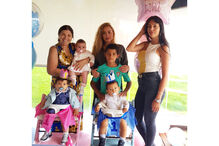 Festa de aniversário de um ano dos gémeos