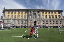 Antigos craques portugueses brilham em jogo das estrelas