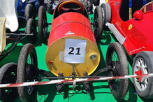 Carros de rolamentos na Corrida de Carros Artesanais em Paredes