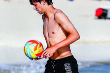 João Félix está com os amigos Diego Batista e Ricardo Nóbrega