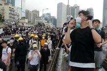 Tensão vivida em protestos em Hong Kong