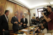 Armando Vara já está a ser ouvido na comissão de inquérito à CGD