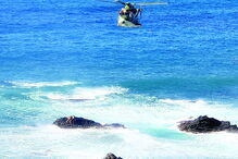 Vítima foi resgatada por helicóptero da Força Aérea  