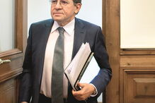 Vítor Constâncio continua a trabalhar no Banco de Portugal, onde tem um gabinete e secretária 