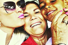 Elma assinalou a data nas redes sociais