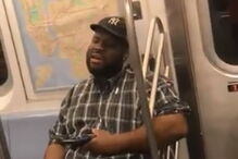 Tema da banda norte-americana entoou a carruagem do comboio em Nova Iorque