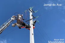 Parapente embate contra cabo elétrico em Santo Tirso