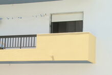 Incêndio destrói cozinha de habitação e faz um ferido em Tavira