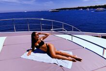 CR7 e Gio escaldantes no iate que custa 200 mil euros por semana 