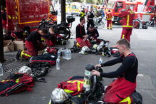 Português morre em incêndio num prédio no centro de Paris
