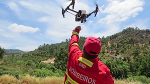 Drones ajudam a fazer rescaldo de incêndio em Monchique