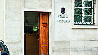 Fraude de 123 mil euros na compra de carros elétricos em Coimbra