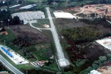 Aeródromo Municipal de Leiria.