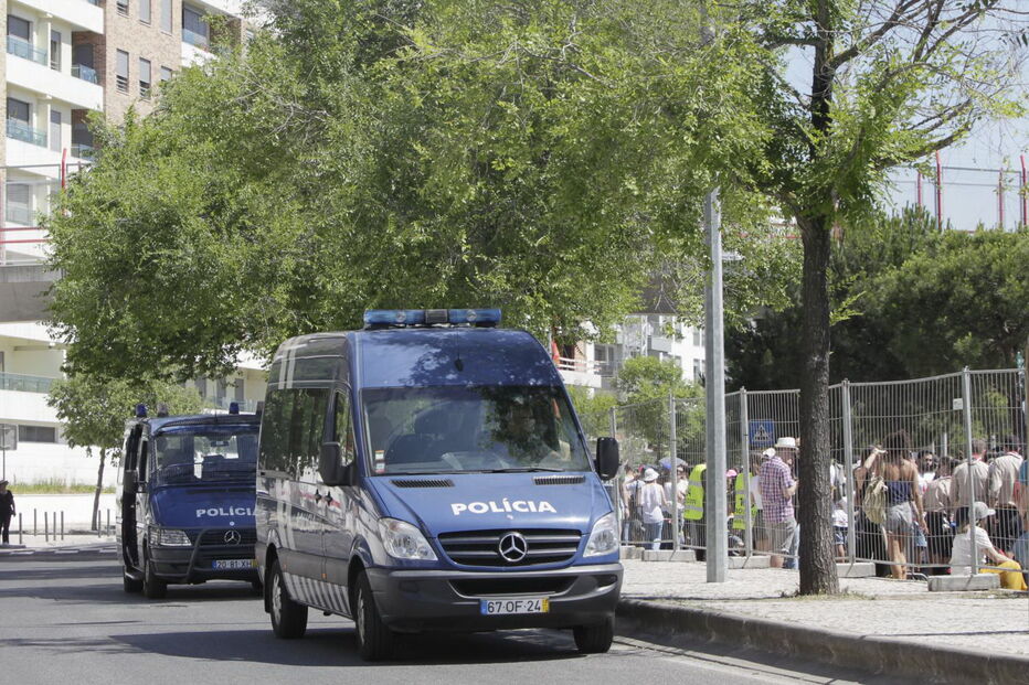 Fãs esperam concerto de Ed Sheeran