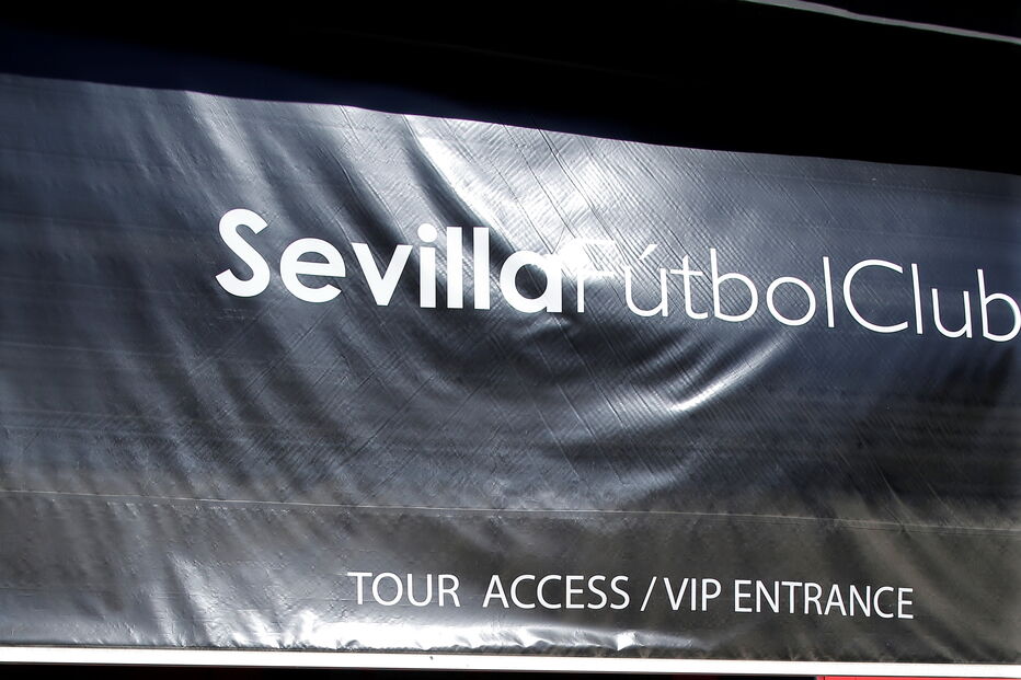 Multidão despede-se pela última vez de José Antonio Reyes