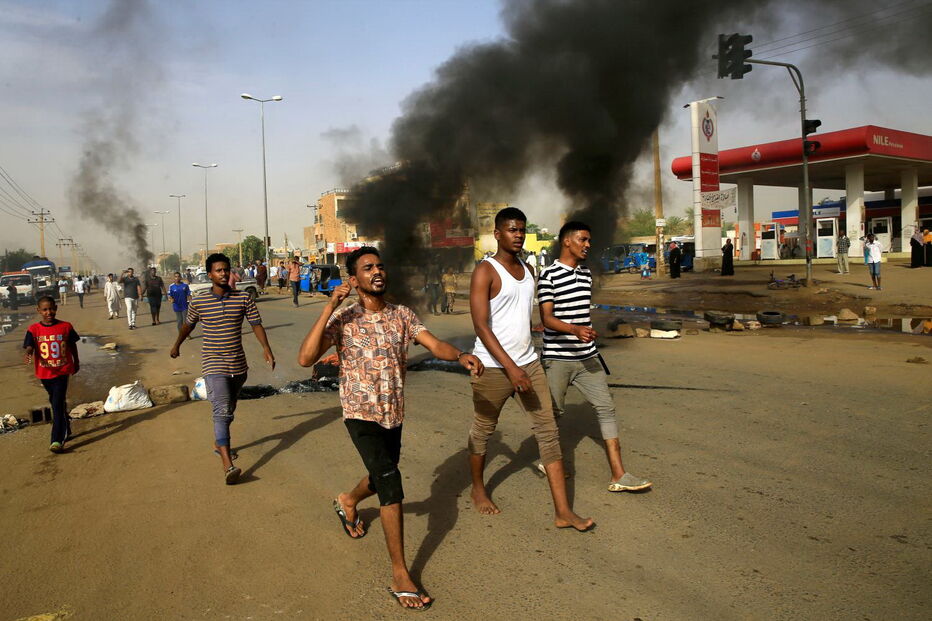 Nove mortos em tentativa de dispersar manifestação pacífica em Cartum no Sudão