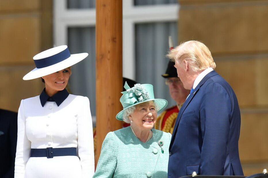Donald Trump e Melania recebidos em Buckingham