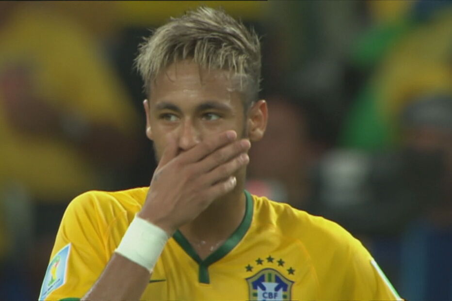 Futebolista Neymar arrisca prisão por divulgar mensagens trocadas com alegada vítima de violação