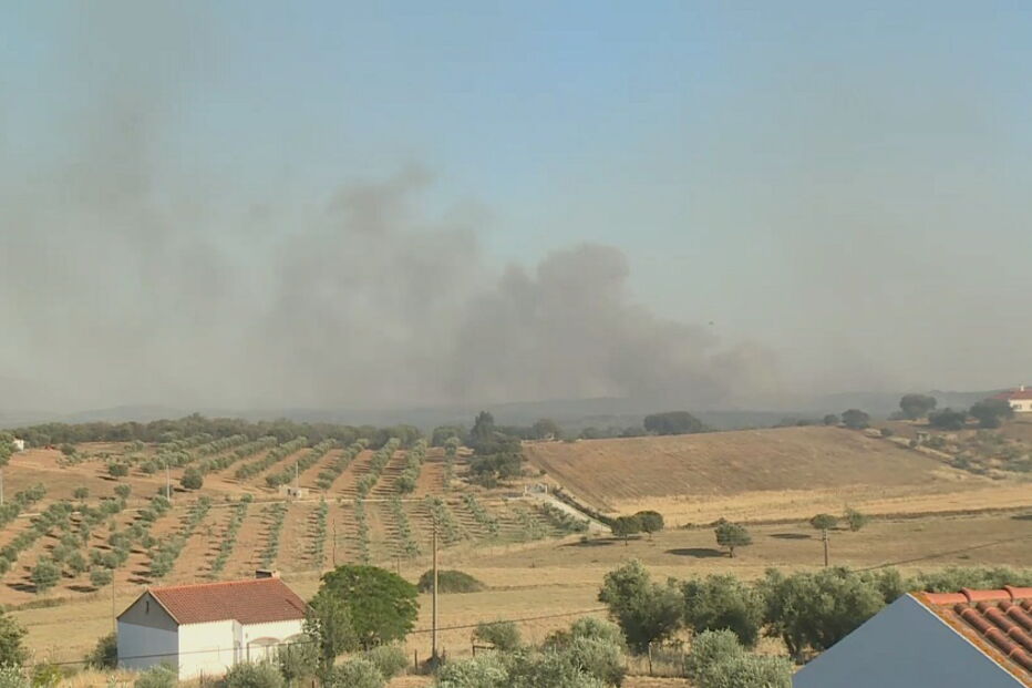 Incêndio no Alandroal