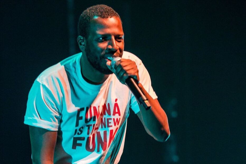 Rita Pereira, Dino d'Santiago