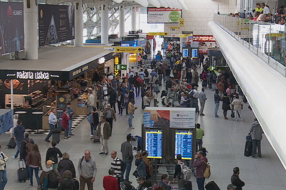 Correio de ‘coca’ morre por quatro mil euros no Aeroporto de Lisboa