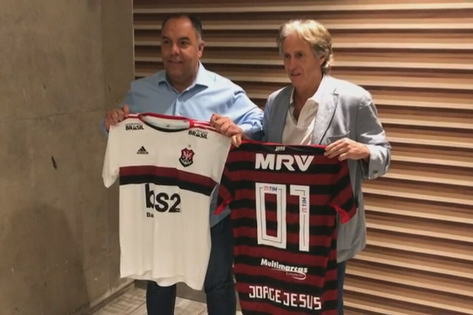 Jorge Jesus já aterrou no Brasil onde vai orientar a equipa do Flamengo