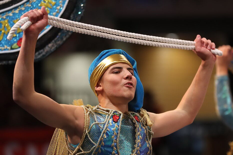 Desfile da marcha de Alfama