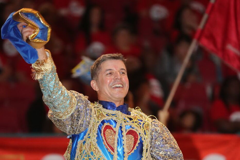 Desfile da marcha de Alfama