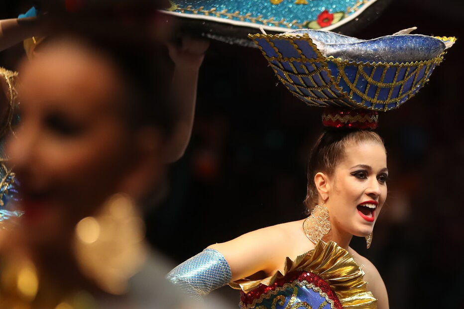 Desfile da marcha de Alfama