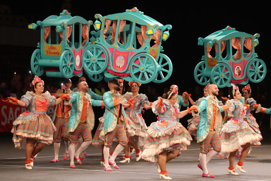 Desfile da marcha de São Vicente