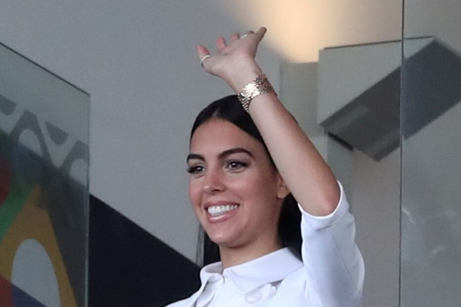 Georgina Rodríguez nas bancadas do Dragão para torcer pela Seleção Nacional