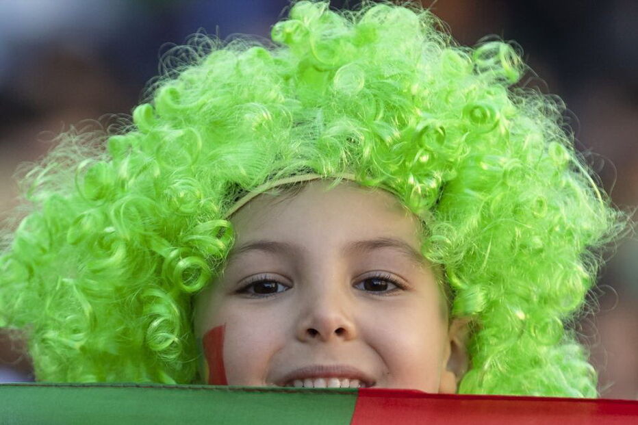 Adeptos portugueses torcem pela Seleção Nacional na final da Liga das Nações