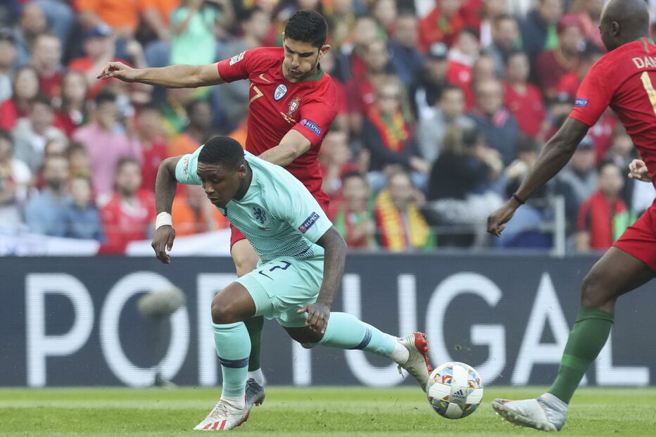 Momentos do jogo Portugal-Holanda na final da Liga das Nações