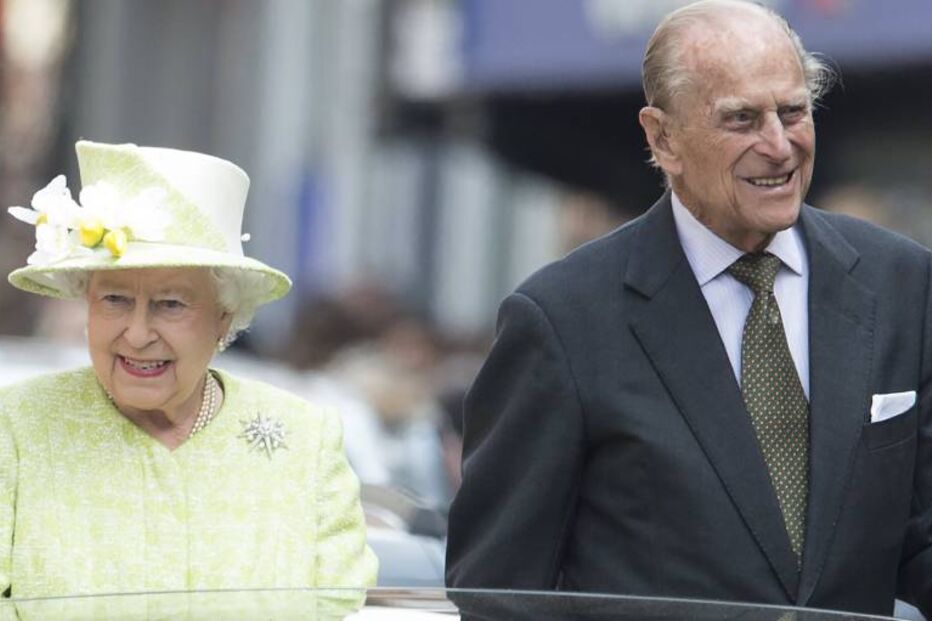 duque de Edimburgo, Rainha Isabel II