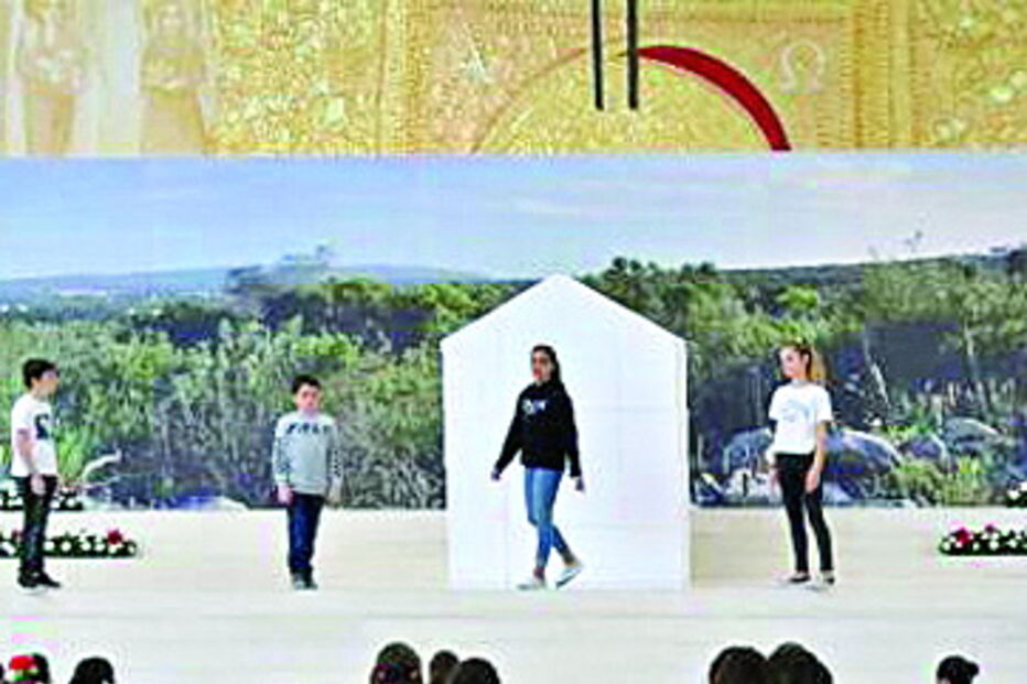 Encenação foi muito participada  