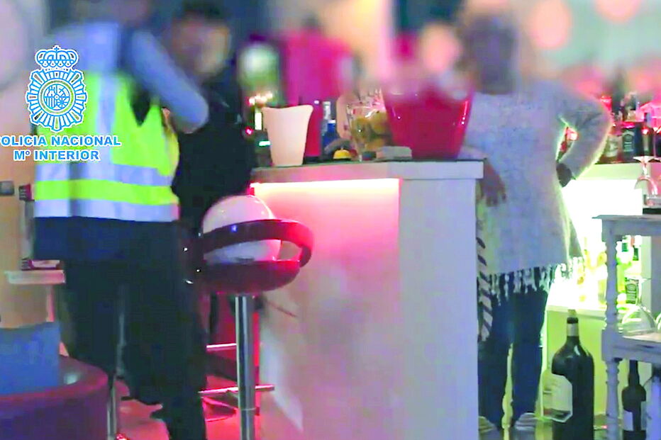 Megaoperação da polícia espanhola libertou oito mulheres que eram escravizadas