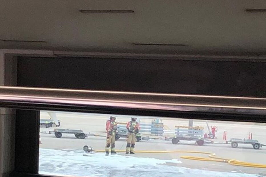 Passageiros retirados de avião TAP no Aeroporto de Lisboa após derrame de combustível