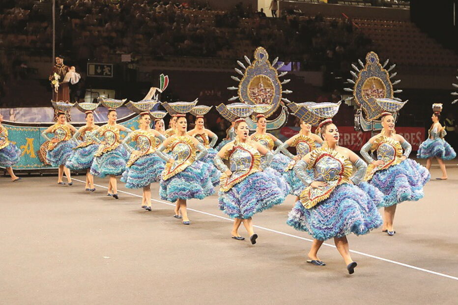 Alfama, a sétima a desfilar na avenida, defende o título
