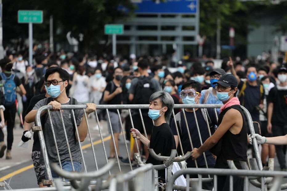 Tensão vivida em protestos em Hong Kong