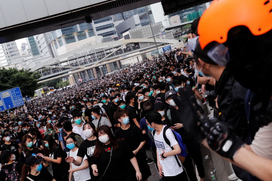 Tensão vivida em protestos em Hong Kong
