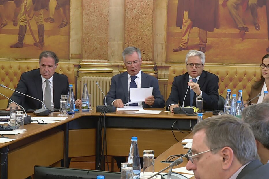 Armando Vara já está na Assembleia da República