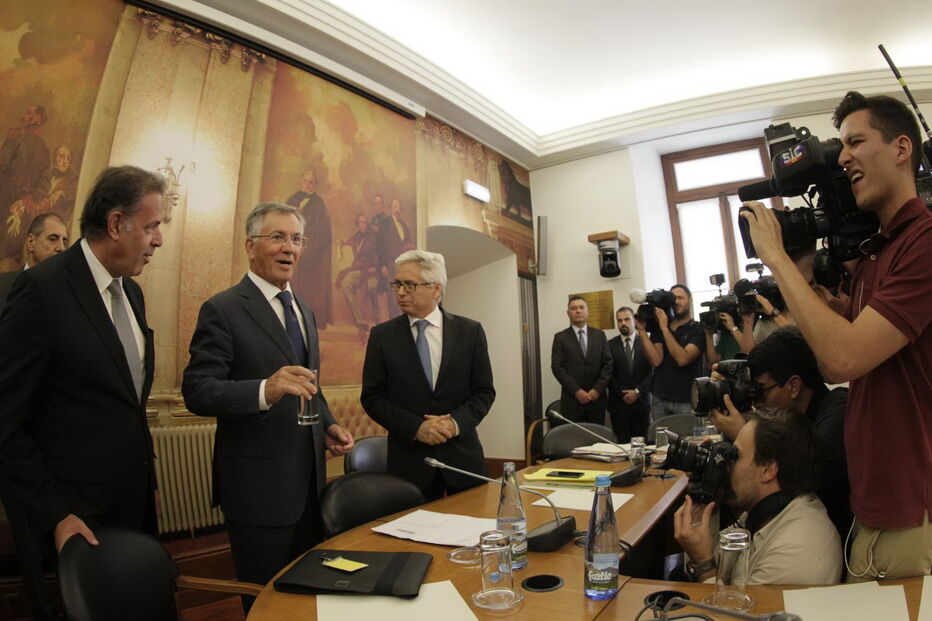 Armando Vara já está a ser ouvido na comissão de inquérito à CGD