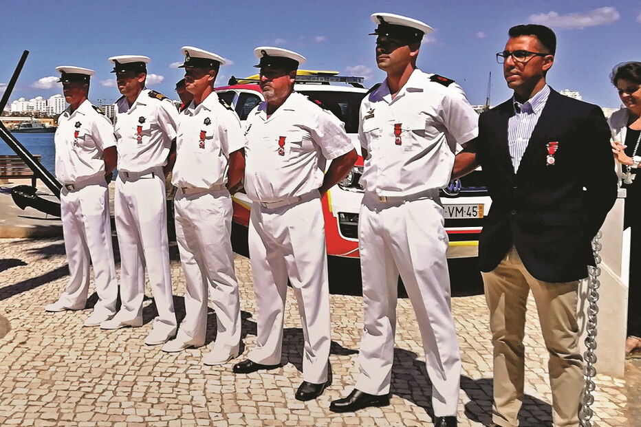 Medalhas entregues a António Lopes, Carlos Barreto, Paulo Fernandes, José Jeremias, Osvaldo Pinto e Adriano Santo  