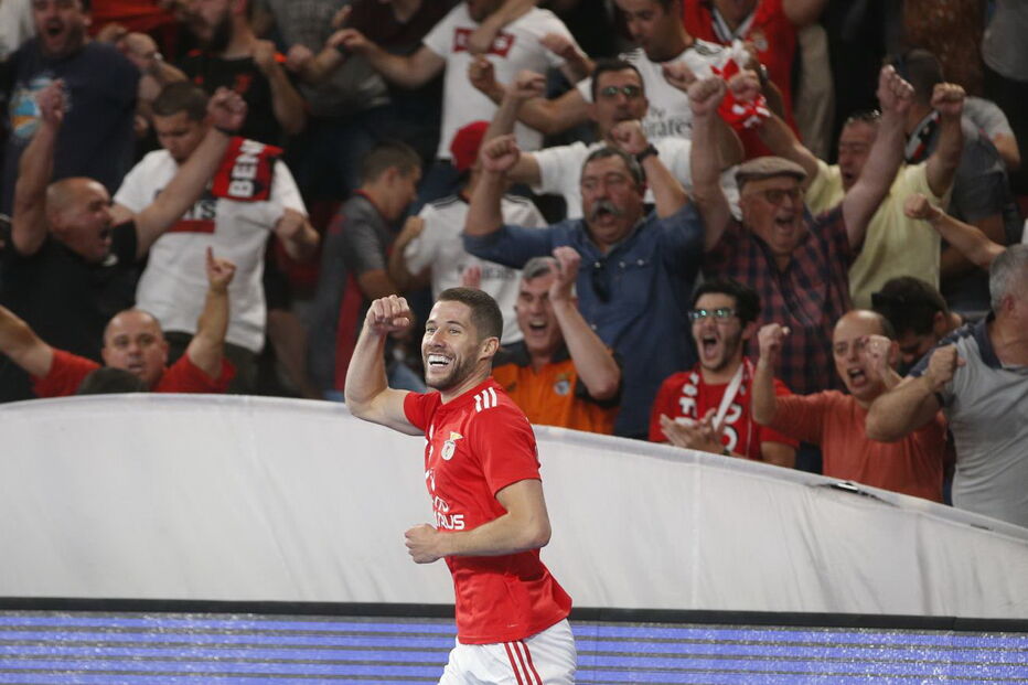 Benfica derrota Sporting e sagra-se campeão nacional de futsal	