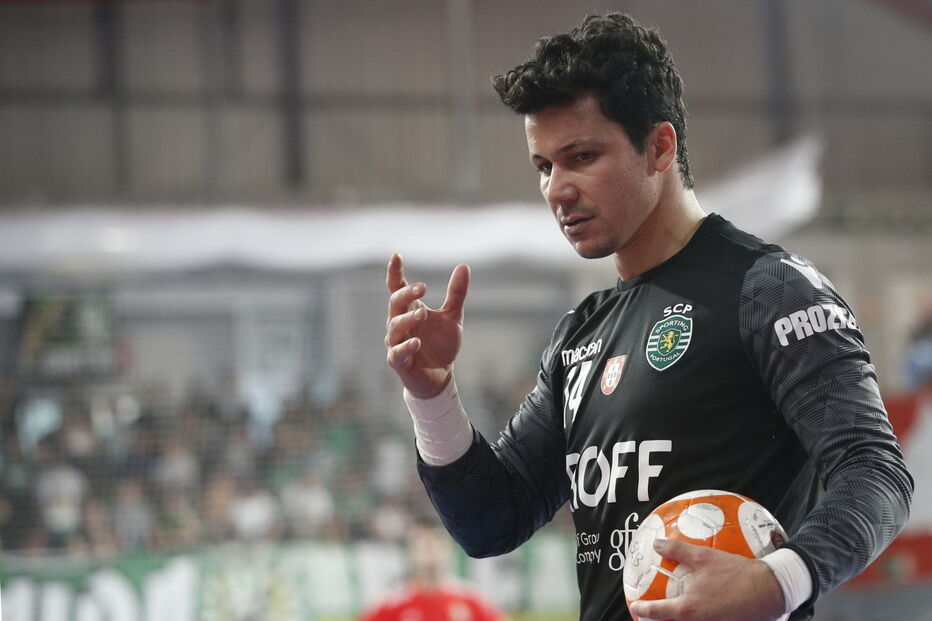 Benfica derrota Sporting e sagra-se campeão nacional de futsal	