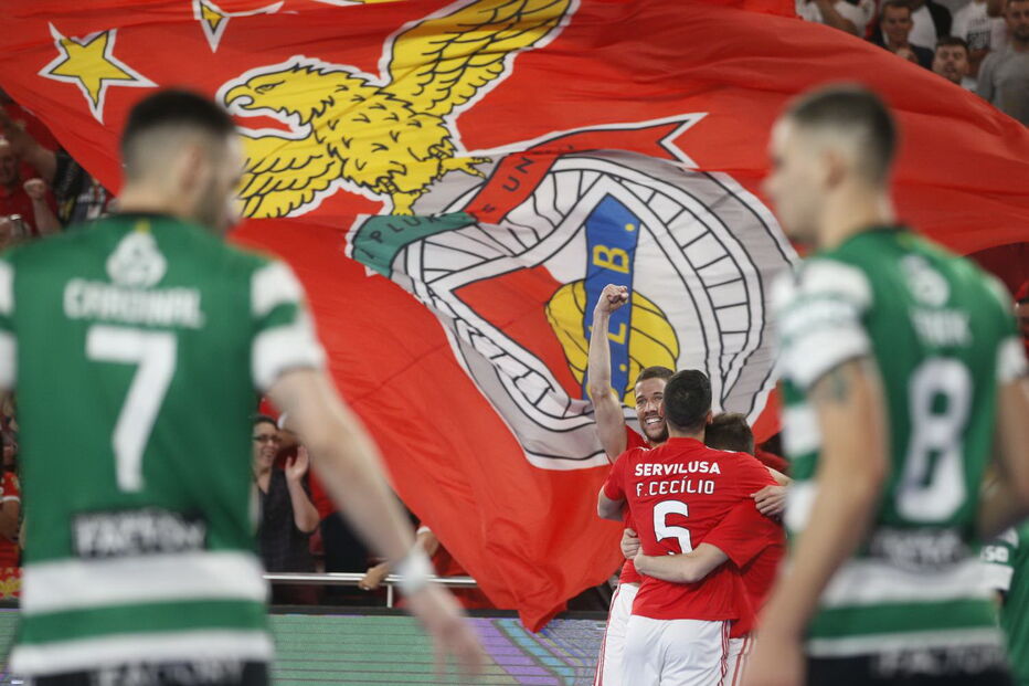 Benfica derrota Sporting e sagra-se campeão nacional de futsal	