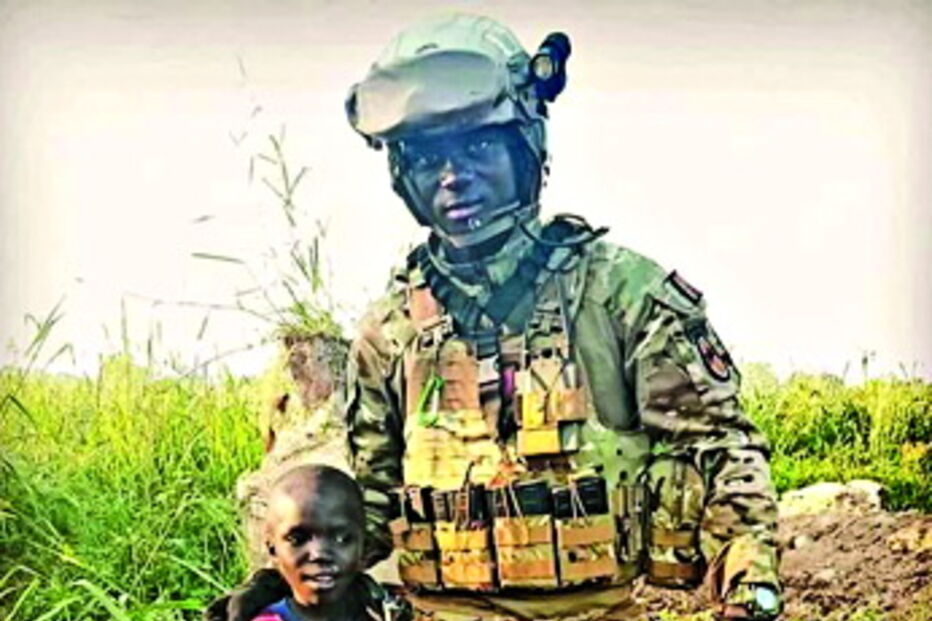 Aliu Camará durante uma missão  